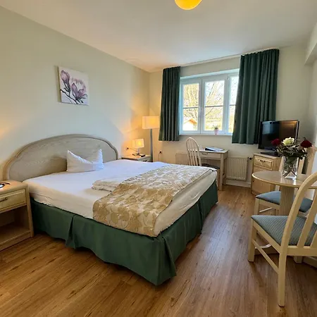 Altes Kasino Hotel am See-2